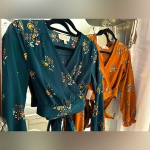 Two blouses for 25$